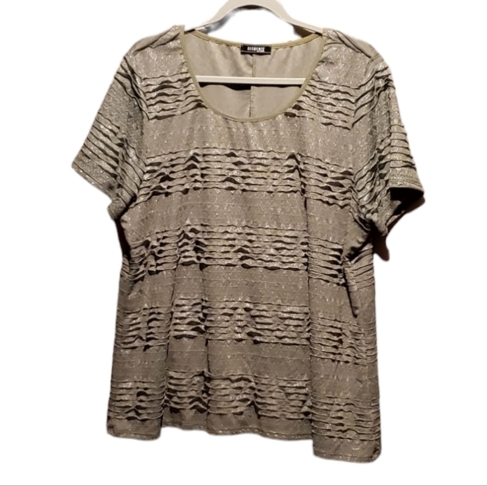 Elementz Woman‎ Green Ruffled Blouse Sparkles Top Size Large Pre-owned